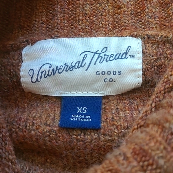 Universal thread good co. Women's multicolor X-small sweater. - Picture 4 of 5
